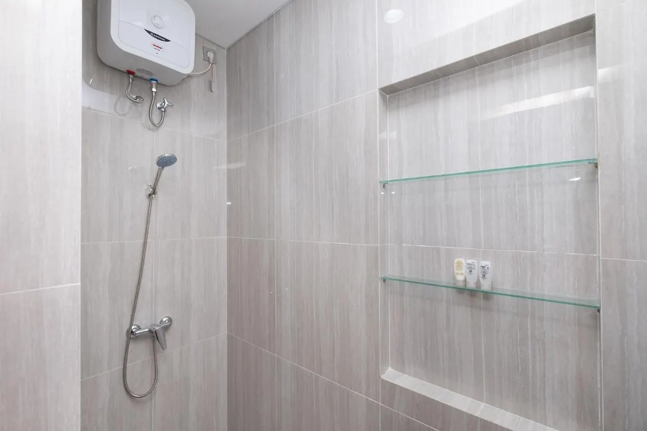 فندق Aralea Coliving دنباسار إندونيسيا